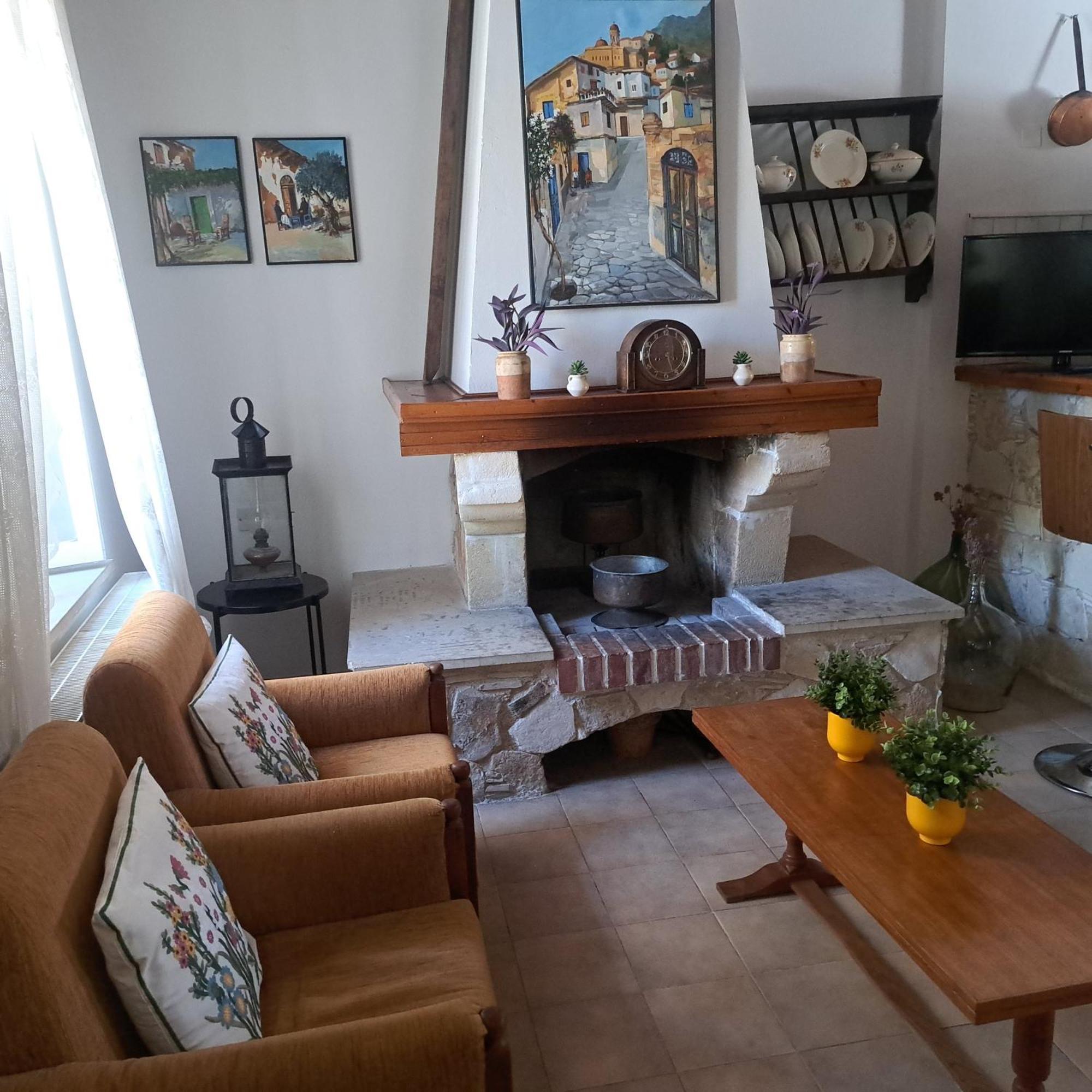 Liakoto Guest House Panayia Екстериор снимка