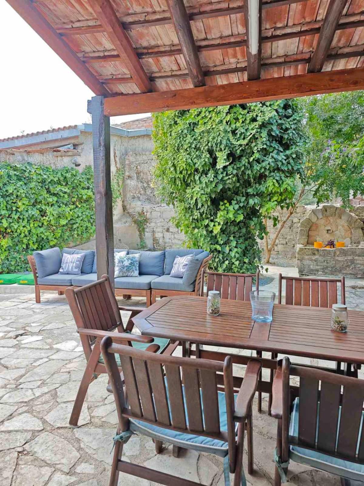 Liakoto Guest House Panayia Екстериор снимка